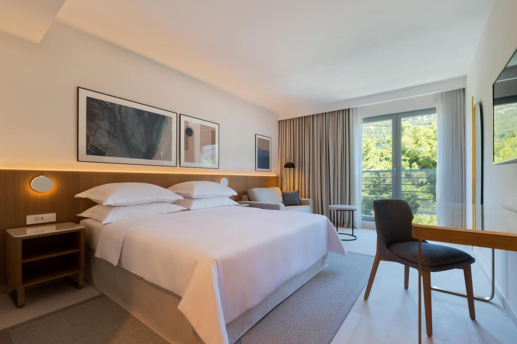 Bluesun Hotel Elaphusa Bol Phòng bức ảnh